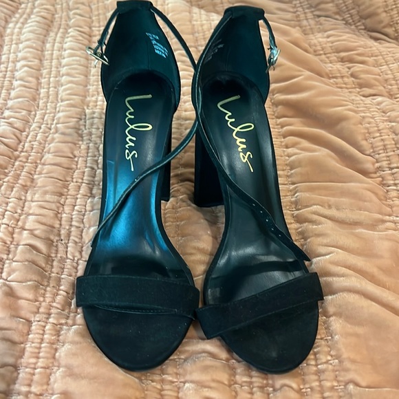 Lulus Shoes - Lulus chunky strap heel